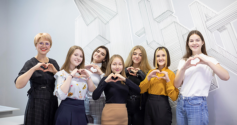 Школа «ПатриУм» 2020: атмосфера творчества и креатива Школа «ПатриУм» 2020: атмосфера творчества и креатива