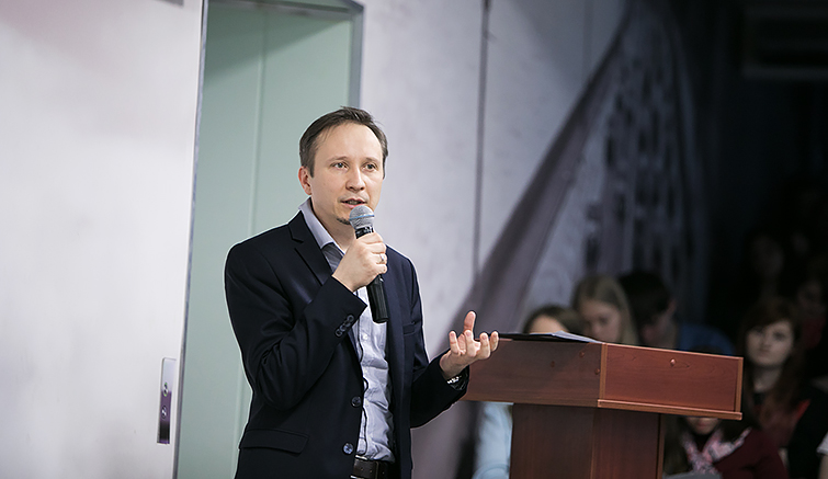 Стать профессионалом, оставаясь «ВКонтакте» Стать профессионалом, оставаясь «ВКонтакте»