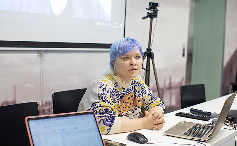 Кураторский open talk к выставке «После прогноза» Кураторский open talk к выставке «После прогноза»