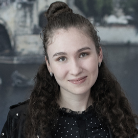 Выпускница Елизавета Меркуленкова о педагогике и SMM Выпускница Елизавета Меркуленкова о педагогике и SMM