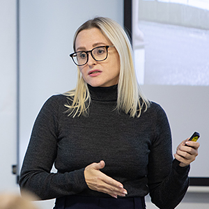 Студенты МКИК практикуются в проекте «Московское долголетие» Студенты МКИК практикуются в проекте «Московское долголетие»