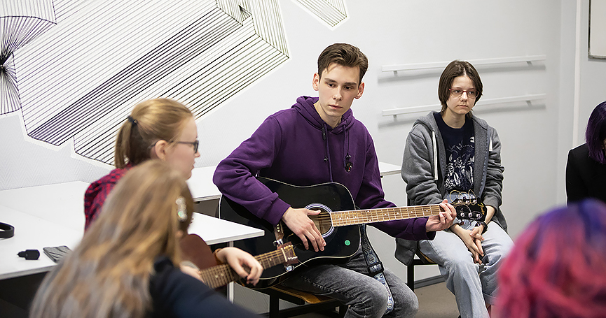 ����� �� ������������ ����� ��