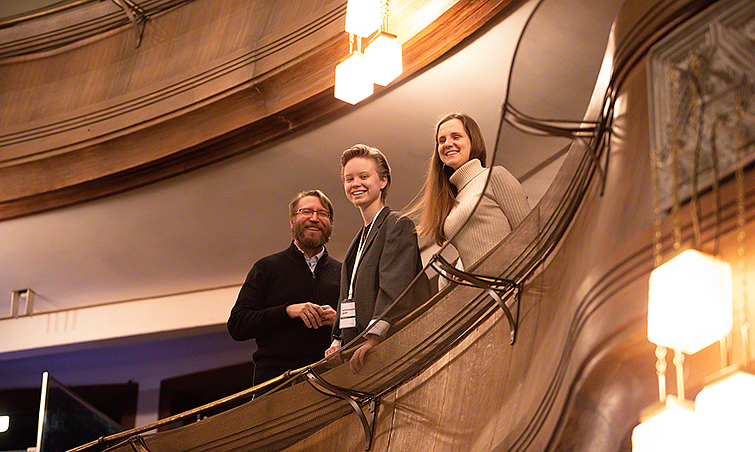 �������� ������� ������� ��� ��� ��. �.�. ������