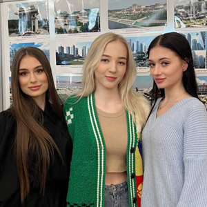 Студенты МКИК на встрече с министром молодежи КНДР Студенты МКИК на встрече с министром молодежи КНДР