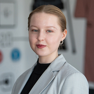 Профессионализм, человечность и активность Профессионализм, человечность и активность