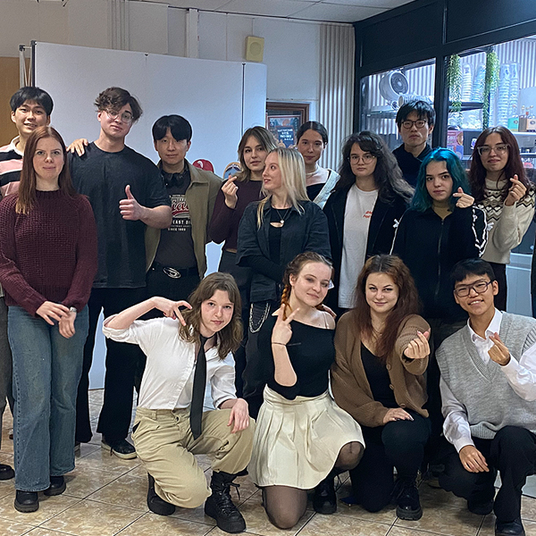 Корейский колледж МКИК в гостях у корейского клуба НИУ ВШЭ Корейский колледж МКИК в гостях у корейского клуба НИУ ВШЭ