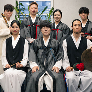 Фотографы МКИК об опыте съемки репортажа и модного показа Фотографы МКИК об опыте съемки репортажа и модного показа