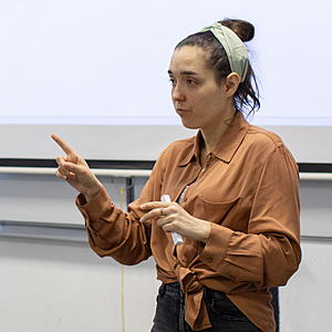 Как писать для англоязычных медиа? Мастер-класс для лингвистов Как писать для англоязычных медиа? Мастер-класс для лингвистов