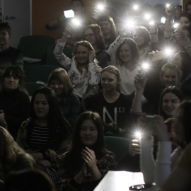 Празднуем Новый год! Празднуем Новый год!