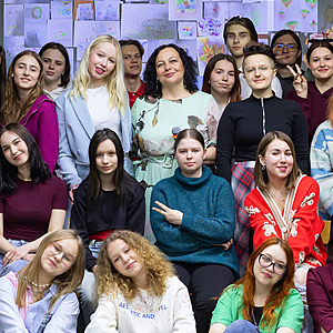 Фестиваль счастья: что делает счастливыми людей из разных стран мира Фестиваль счастья: что делает счастливыми людей из разных стран мира