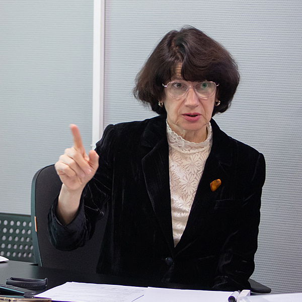 Студенты китайского колледжа сдали экзамен по методике преподавания Студенты китайского колледжа сдали экзамен по методике преподавания