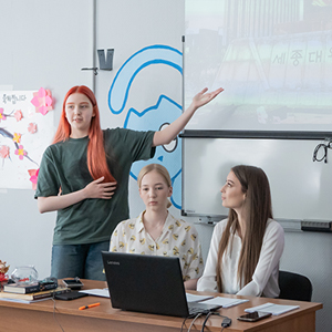 Кореисты МКИК провели вводный урок по языку Кореисты МКИК провели вводный урок по языку