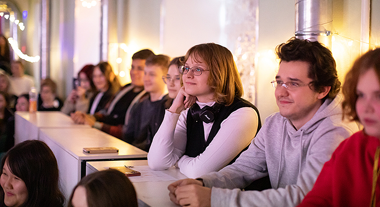 студенты-МКИК_7.jpg студенты-МКИК_7.jpg