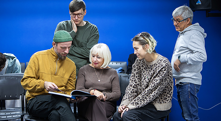 Дизайн-и-космос4.jpg Дизайн-и-космос4.jpg